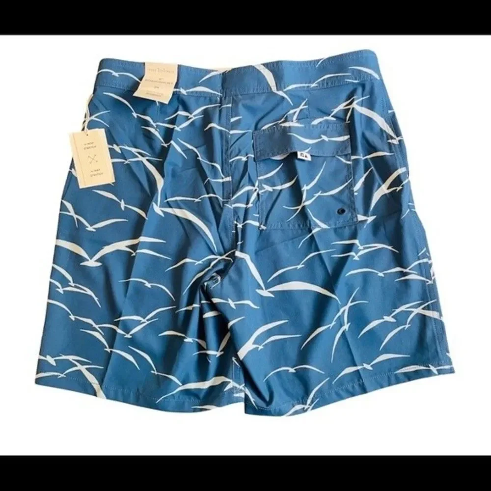 Free Assembly Men's Classic Board Shorts size 34.  New